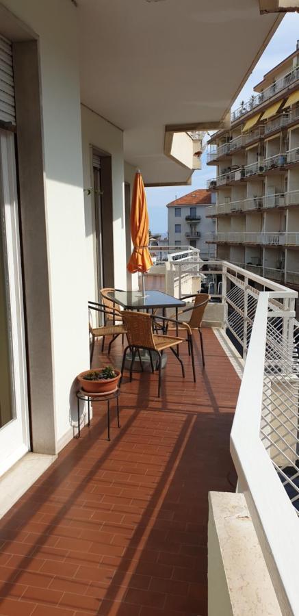 Casa Dell 2 *
